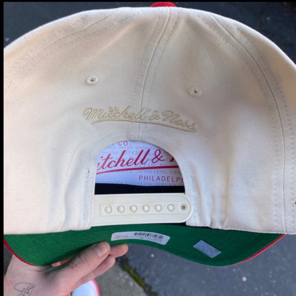 Mitchell & Ness Chicago Bulls NBA SnapBack Pro Crown Fit Red Black